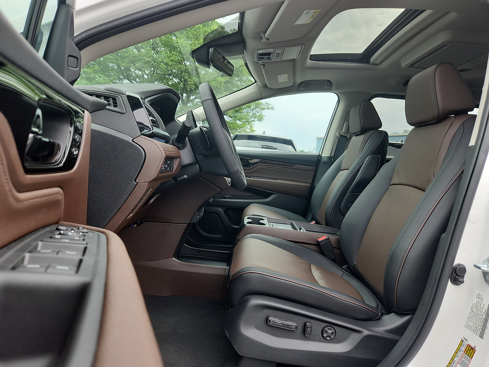 New 2026 Honda Odyssey Elite image 10