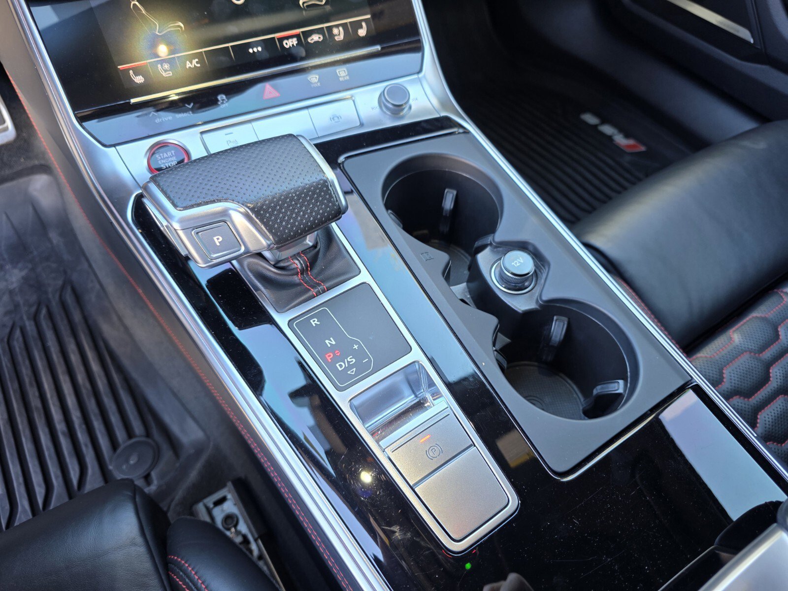 Used 2022 Audi RS 6 image 23