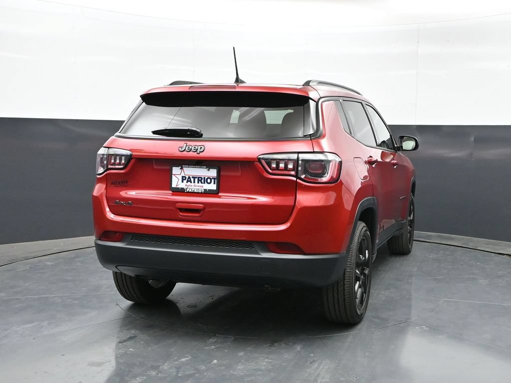 New 2026 Jeep Compass Latitude AWD/4WD image 25