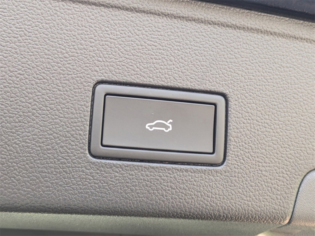 New 2026 Volkswagen Atlas Cross Sport SEL Premium R-Line image 14