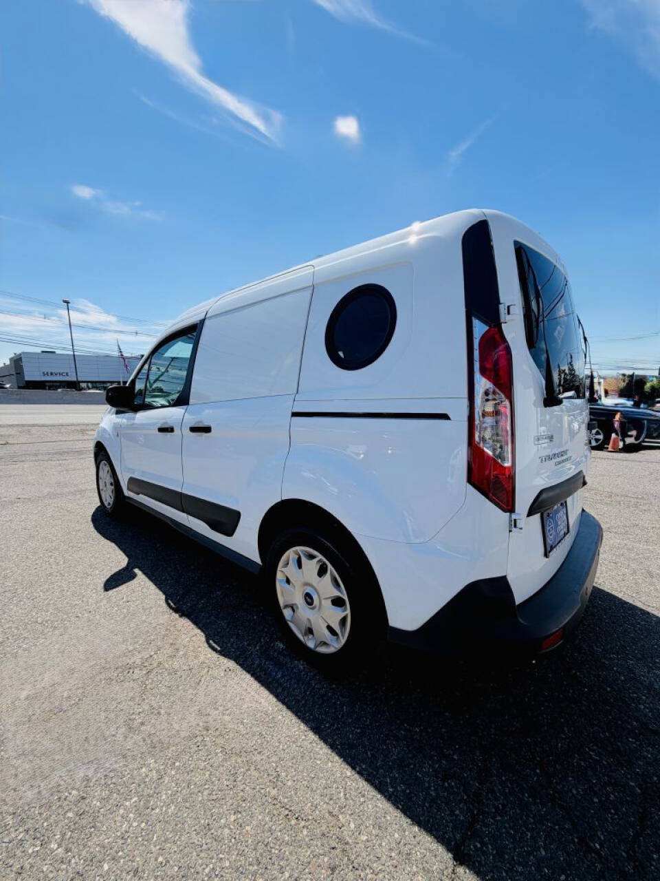 Used 2016 Ford Transit Connect XLT FWD image 7