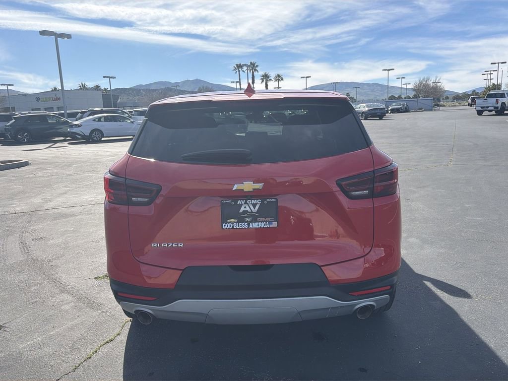 Used 2023 Chevrolet Blazer LT image 37