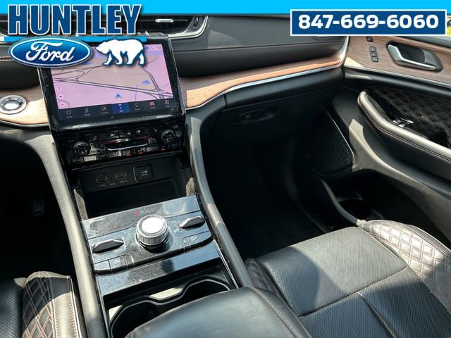 Used 2022 Jeep Grand Cherokee L Summit w/ Advanced Protech Group IV image 23