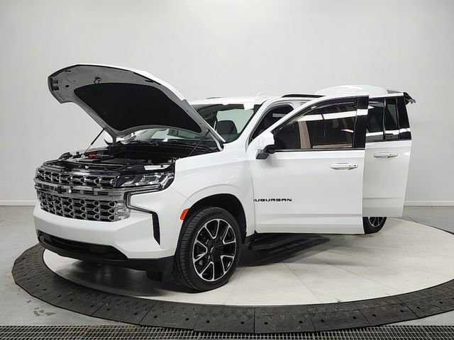 Used 2021 Chevrolet Suburban RST RWD image 11