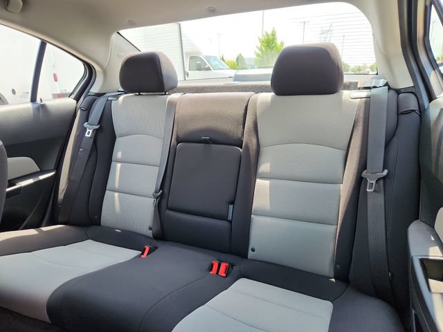 Used 2013 Chevrolet Cruze LS FWD image 27