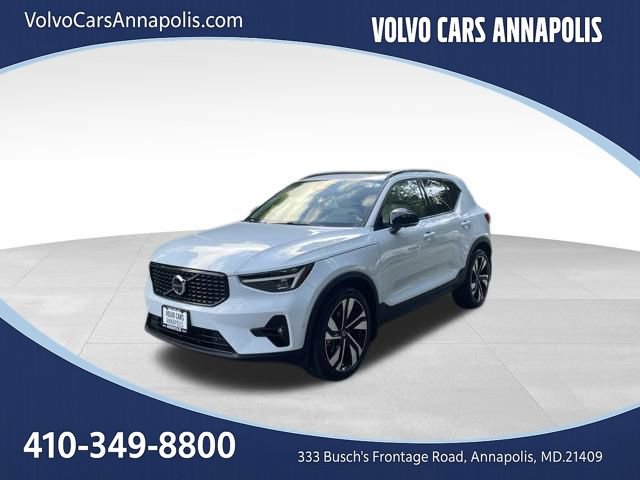 Certified 2024 Volvo XC40 B5 Ultimate w/ Protection Package Premier AWD/4WD image 4