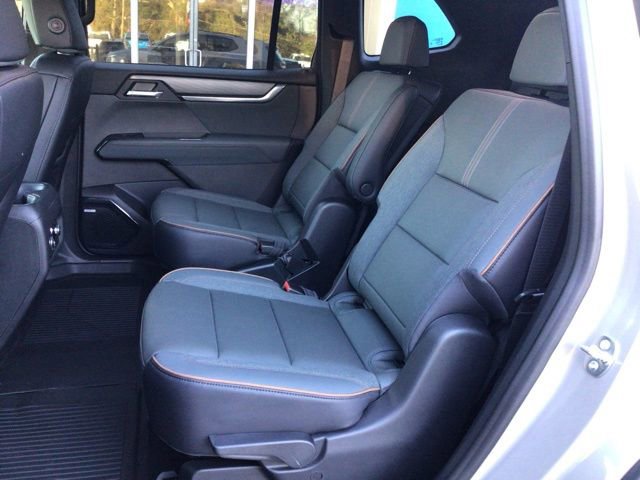 New 2026 GMC Acadia AT4 w/ LPO, Floor Liner Package image 14