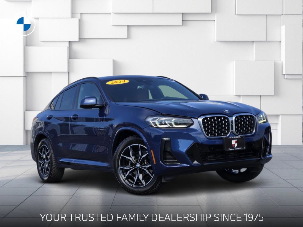 Used 2024 BMW X4 xDrive30i w/ Premium Package AWD/4WD image 1