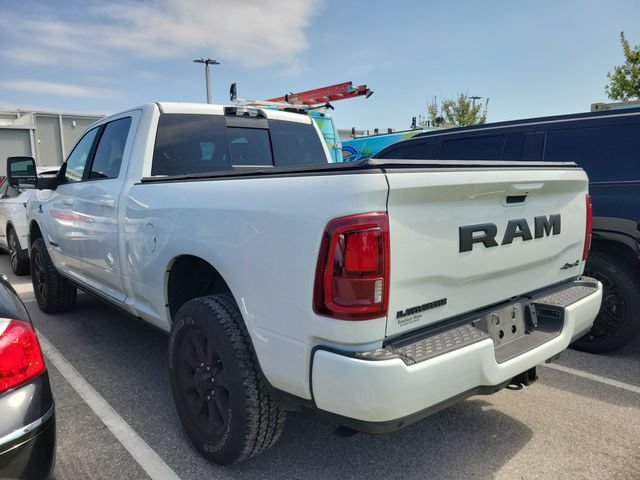 Used 2025 RAM 2500 Laramie AWD/4WD image 3