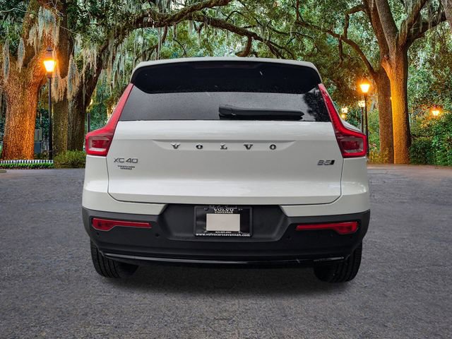 New 2026 Volvo XC40 B5 Plus w/ Protection Package Premier image 5