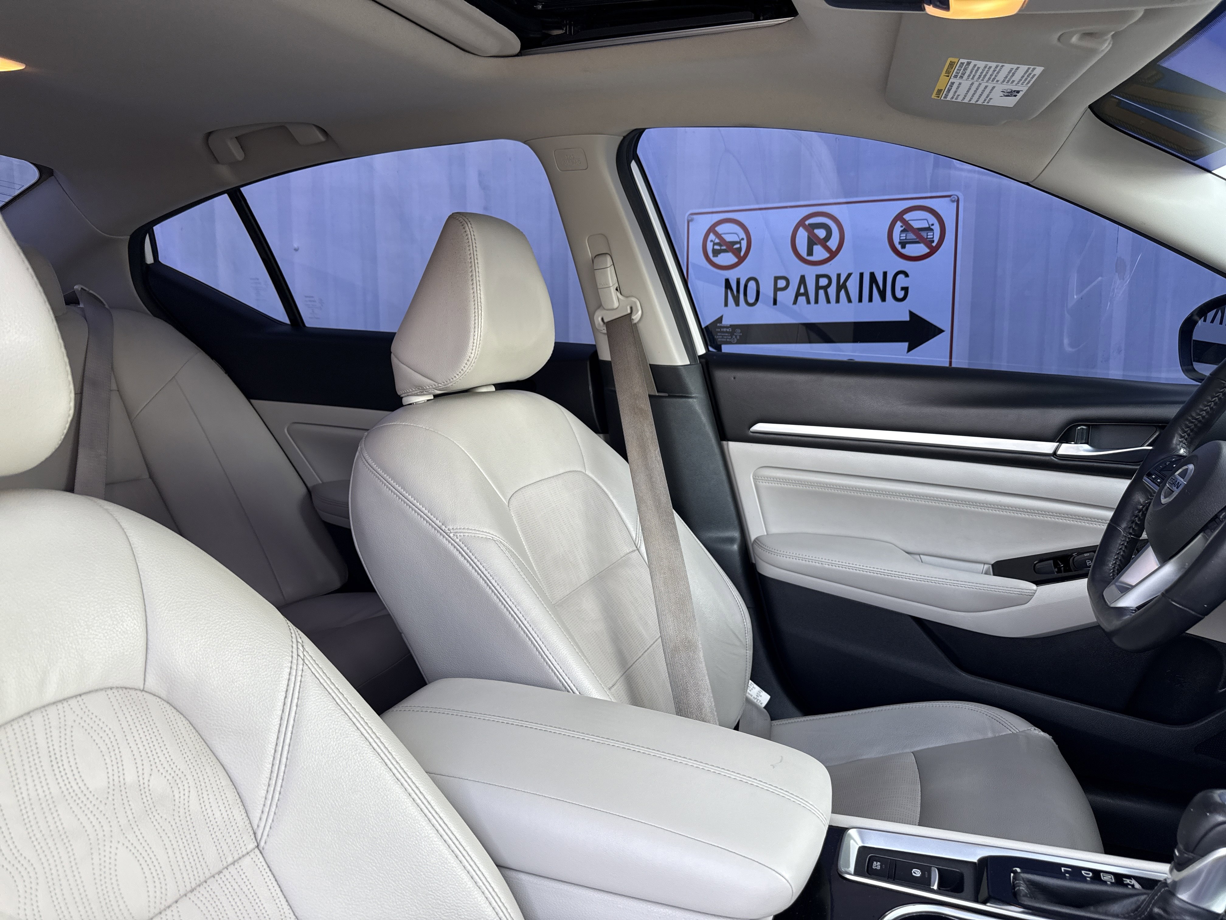 Used 2021 Nissan Altima 2.5 Platinum image 34