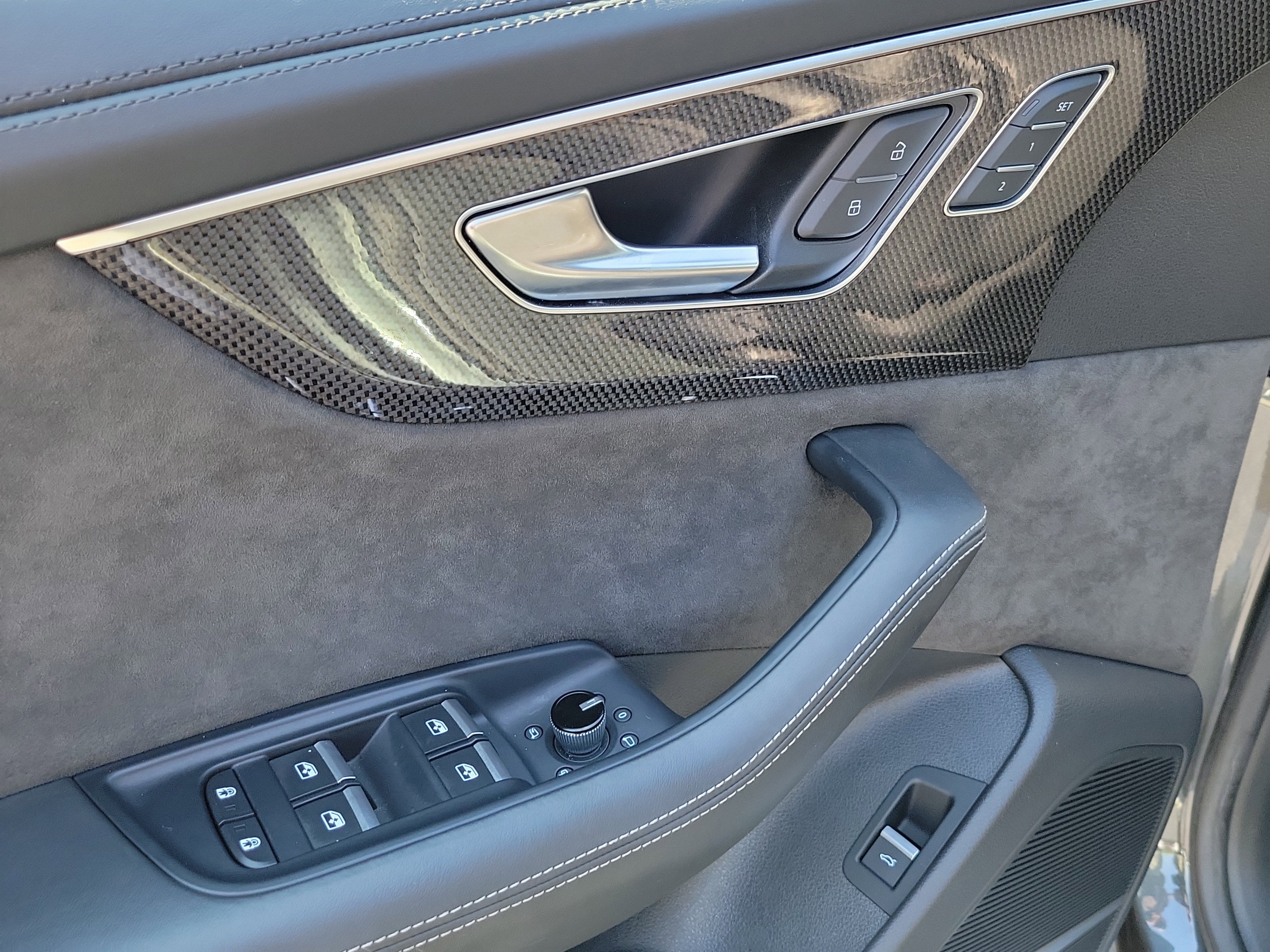 Used 2022 Audi SQ8 Prestige image 20