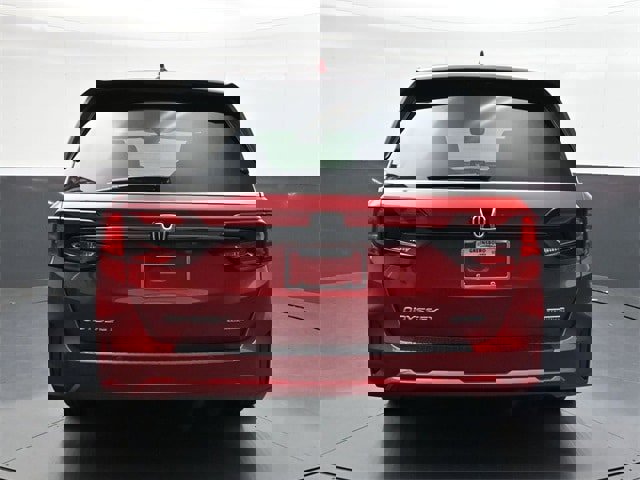 New 2026 Honda Odyssey Touring image 5