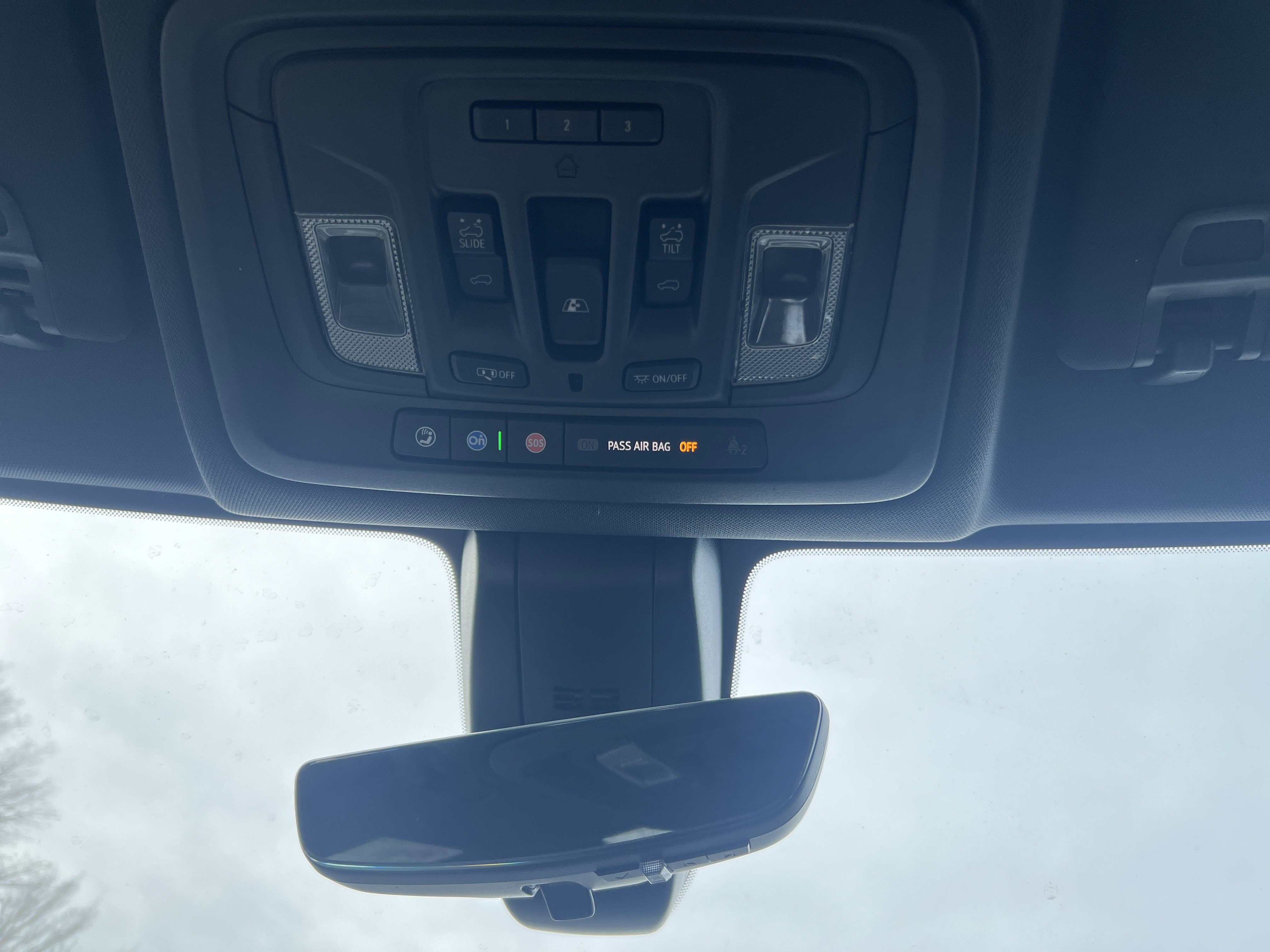 Used 2020 Chevrolet Silverado 2500 High Country image 23