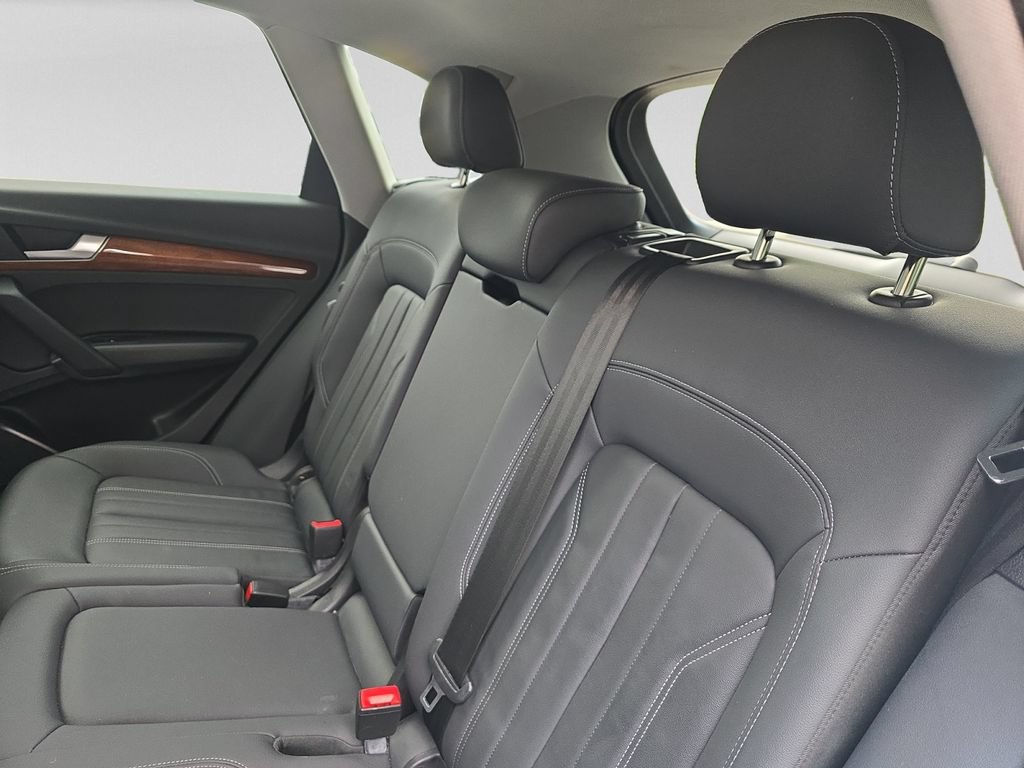 Used 2023 Audi Q5 2.0T Premium w/ Convenience Package AWD/4WD image 26