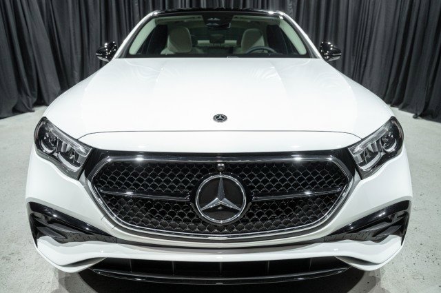 New 2026 Mercedes-Benz E 350 Sedan image 2