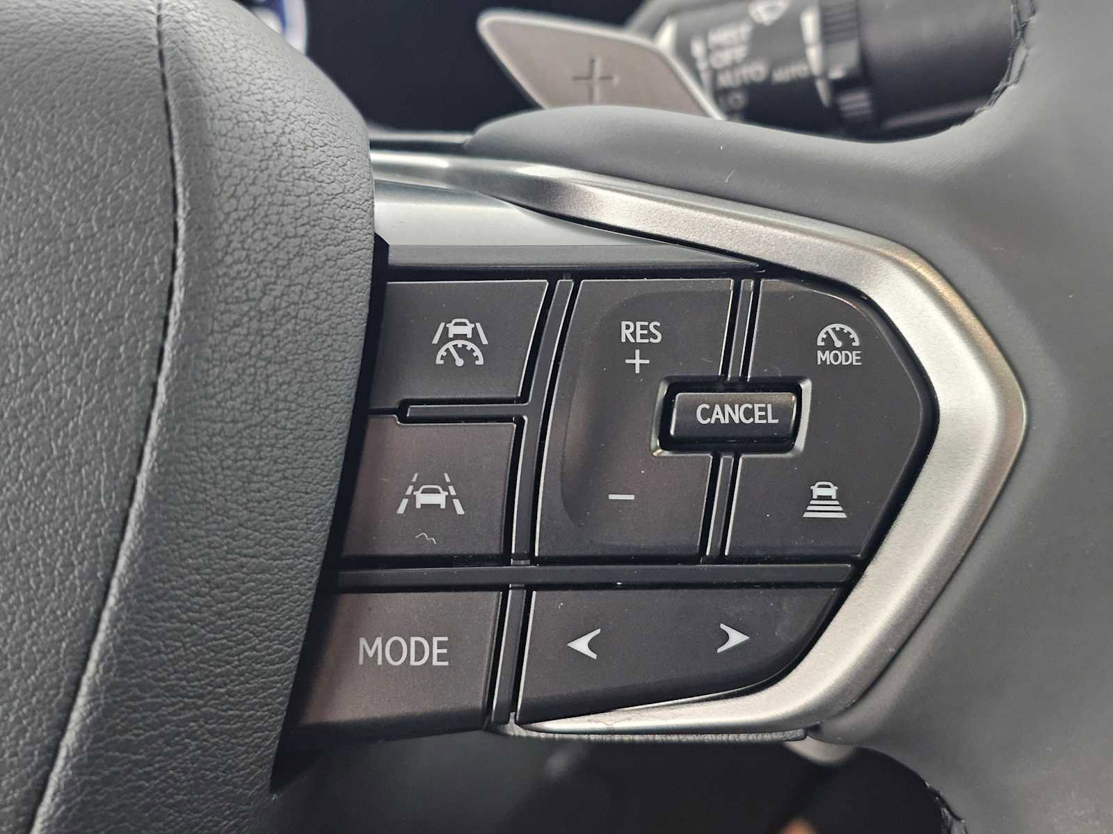 Used 2024 Lexus RZ 300e Premium image 28