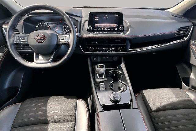 Certified 2025 Nissan Rogue SV AWD/4WD image 15