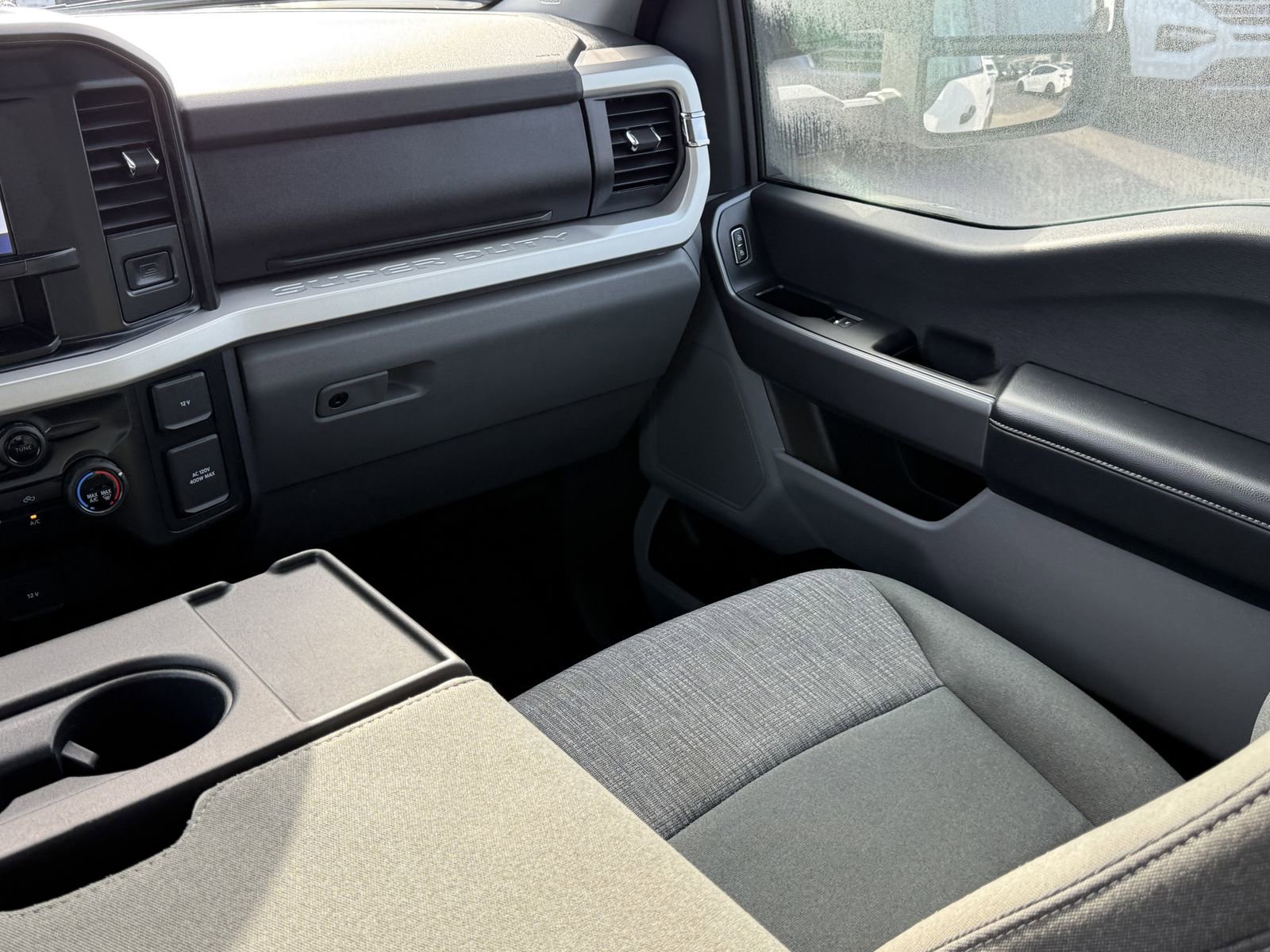 Used 2025 Ford F250 XLT image 16