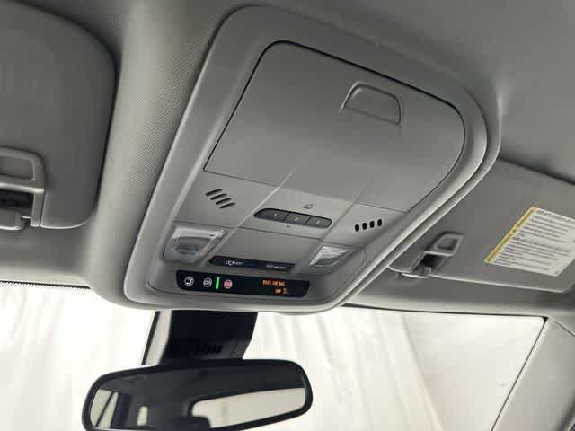 Used 2020 GMC Terrain SLT w/ Preferred Package FWD image 20