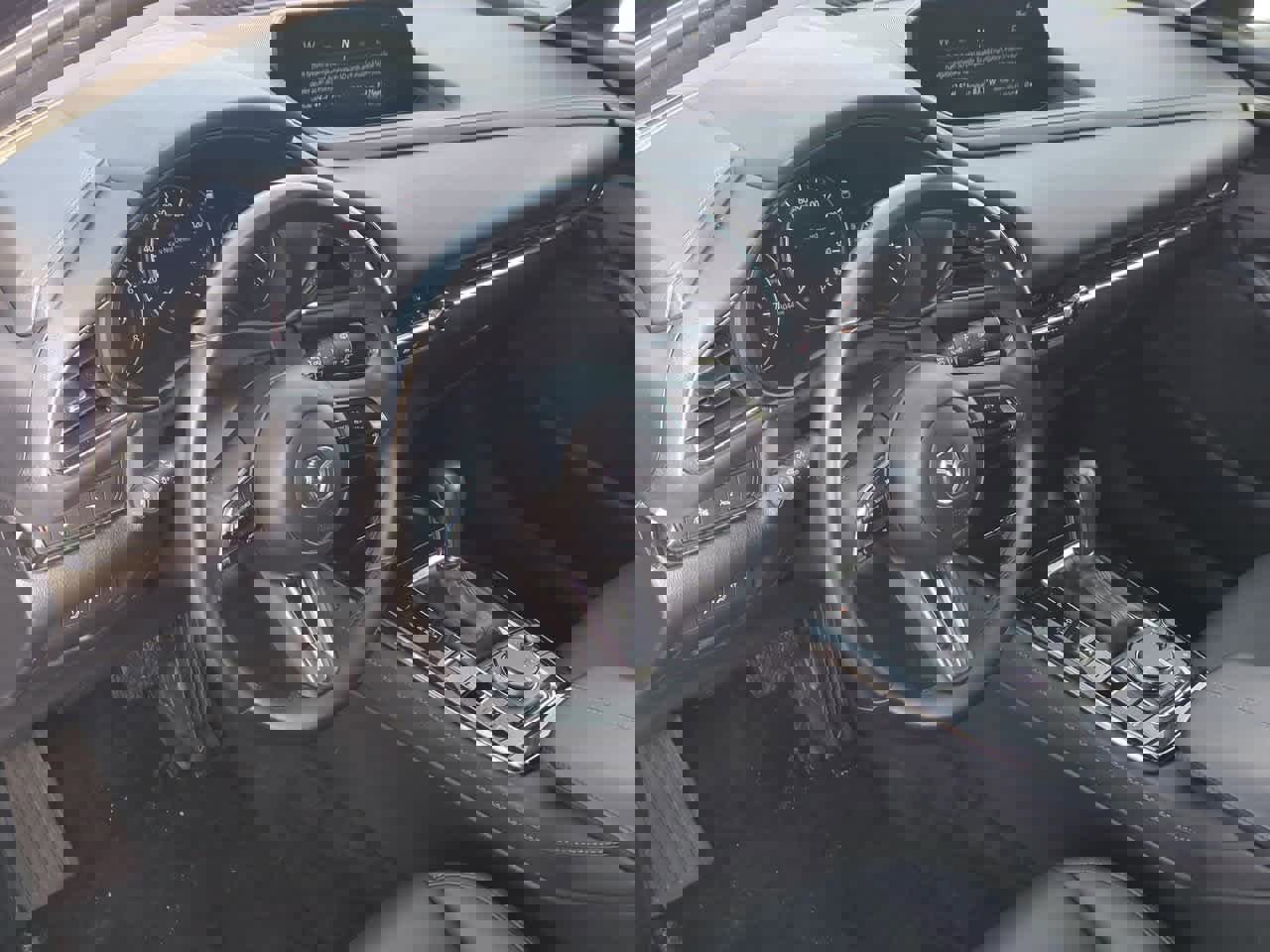 Used 2024 MAZDA CX-30 AWD 2.5 S w/ Preferred Package image 2