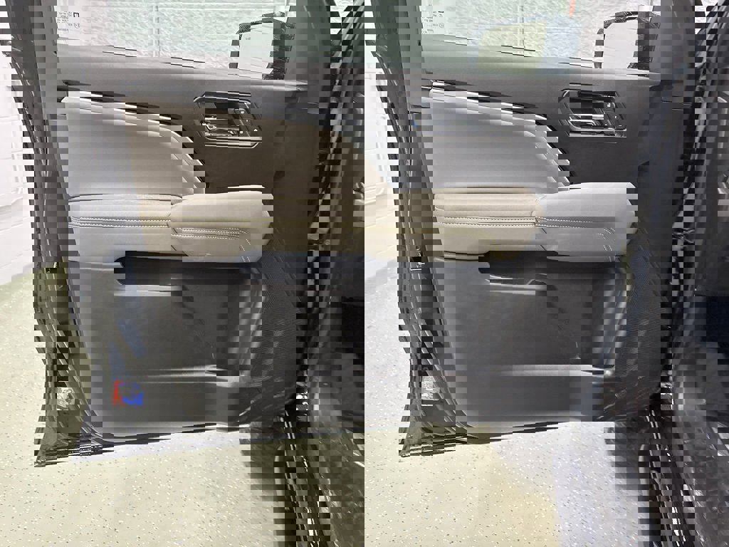 New 2026 Chevrolet Colorado ZR2 w/ Technology Package image 15