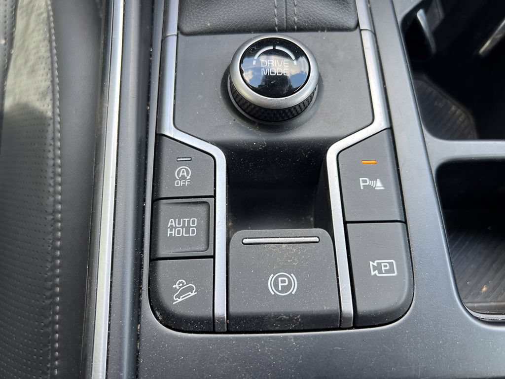 Used 2024 Kia Sorento S FWD image 23