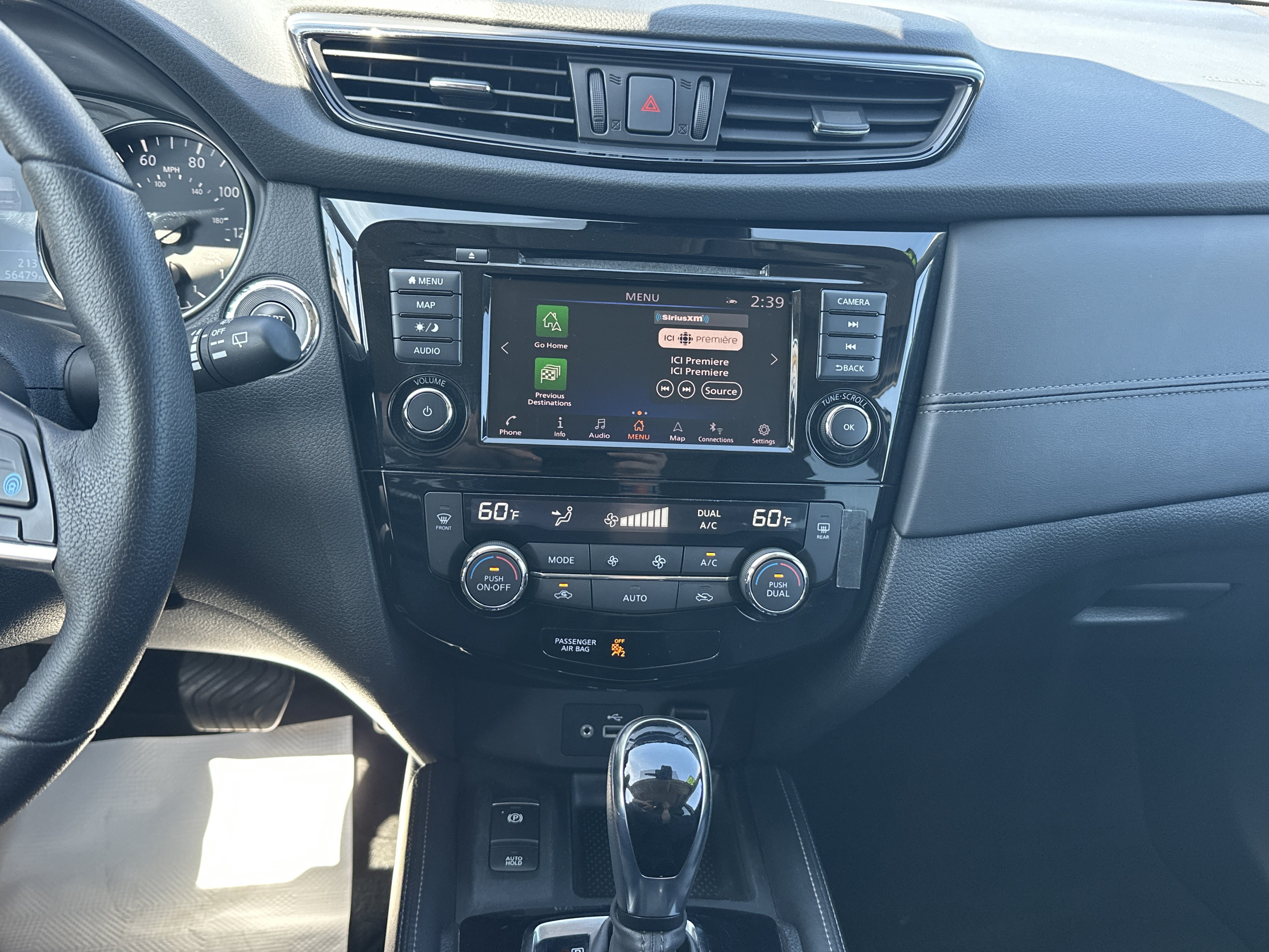 Used 2020 Nissan Rogue SL w/ Premium Package AWD/4WD image 23