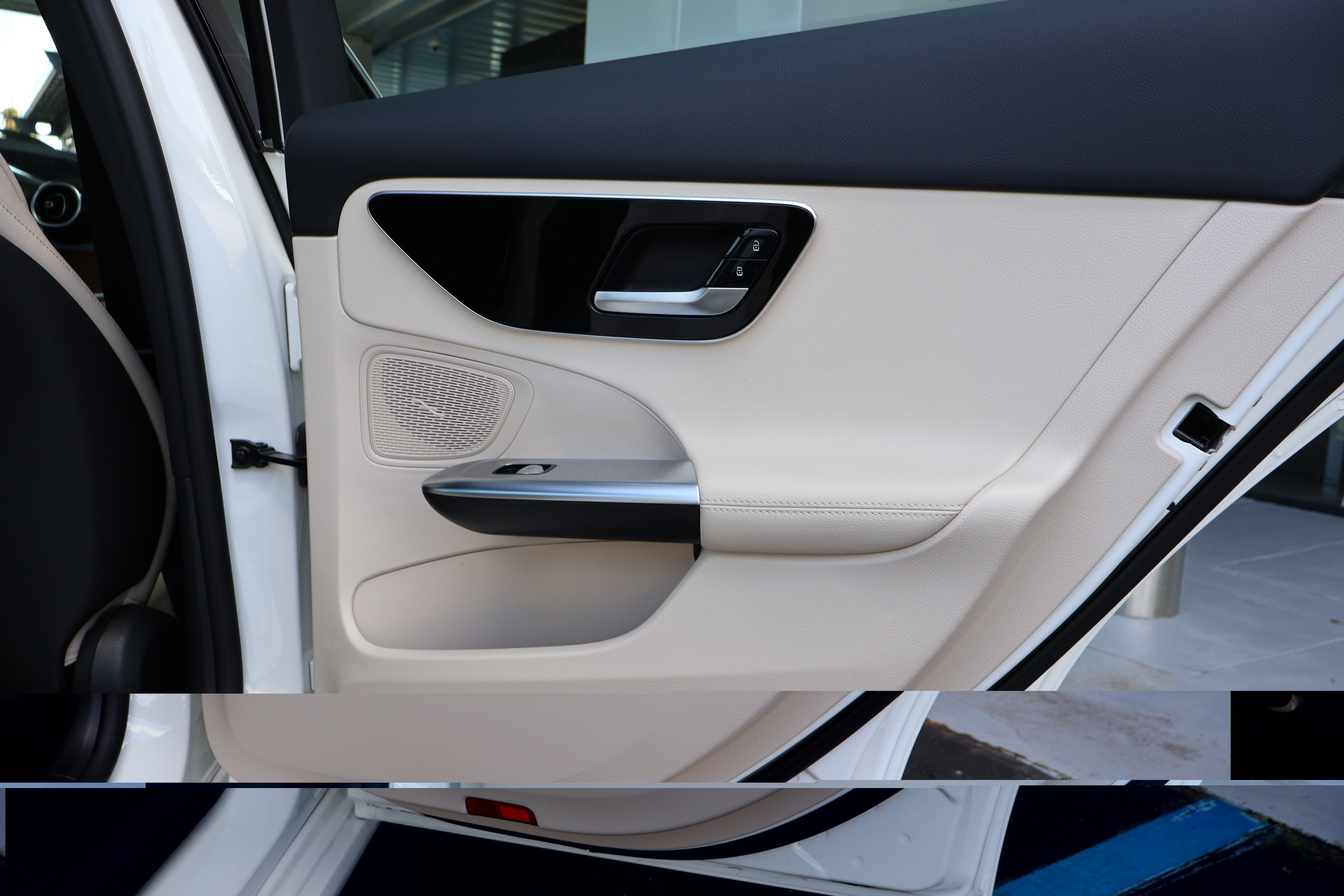 Certified 2024 Mercedes-Benz C 300 4MATIC Sedan image 24