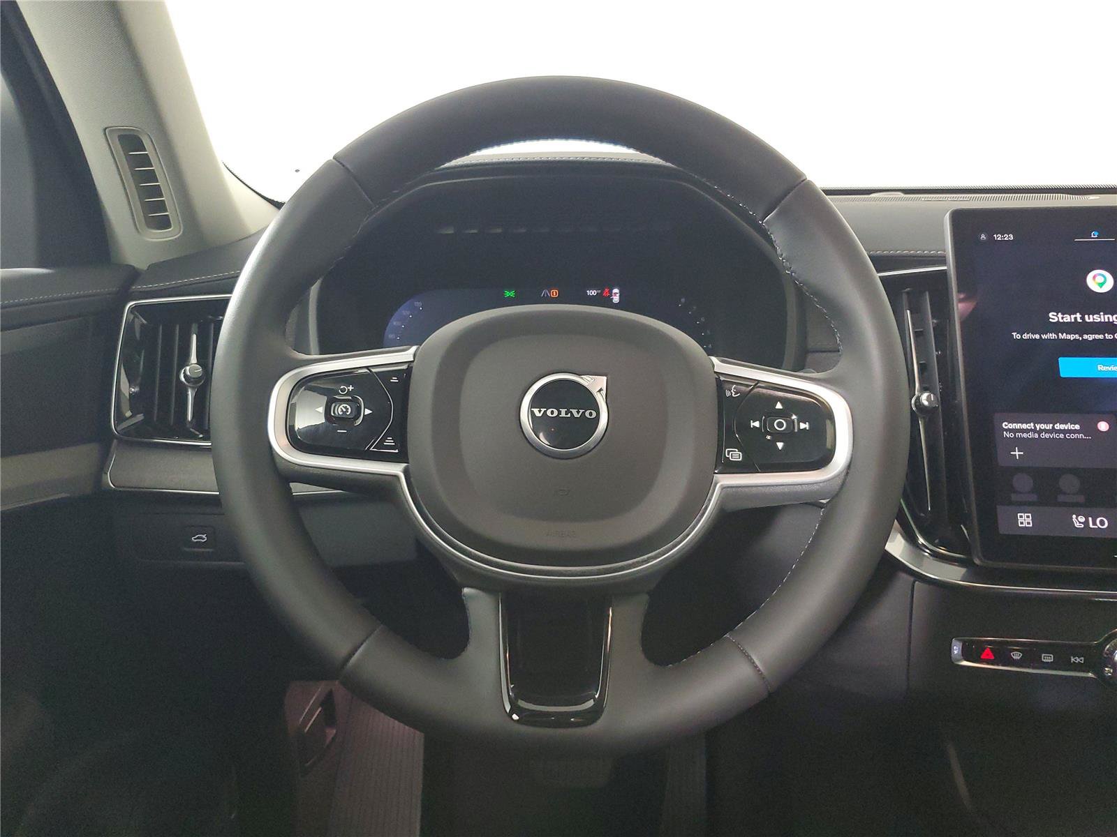 Certified 2026 Volvo XC90 B6 Ultra AWD/4WD image 13