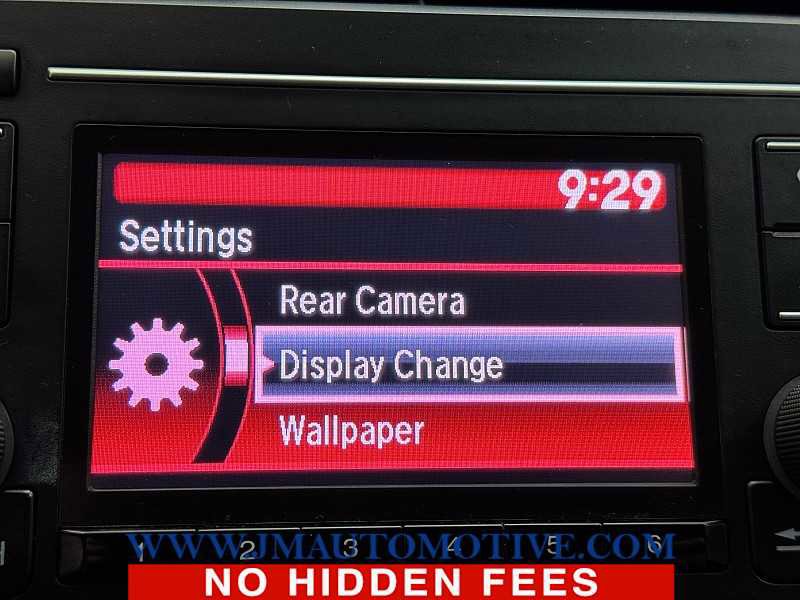 Used 2021 Honda Civic LX image 29