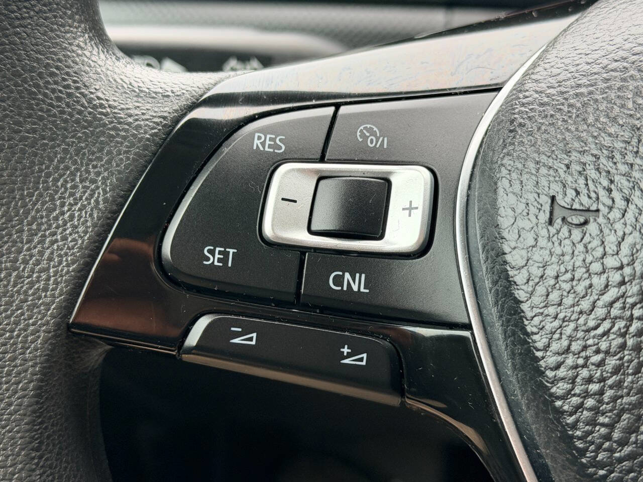 Used 2015 Volkswagen Jetta S w/ Welcome Package image 33