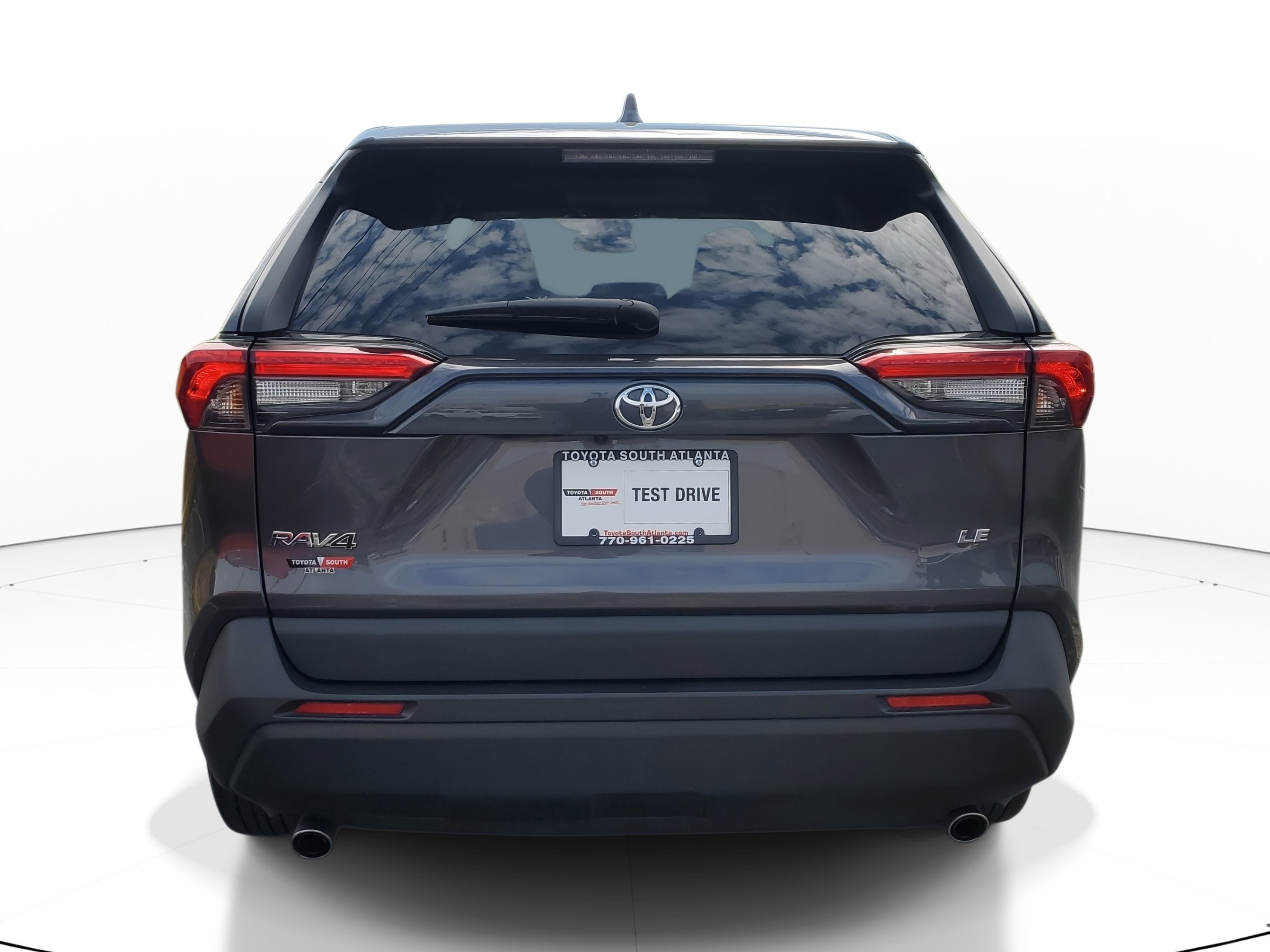 Used 2024 Toyota RAV4 LE image 5