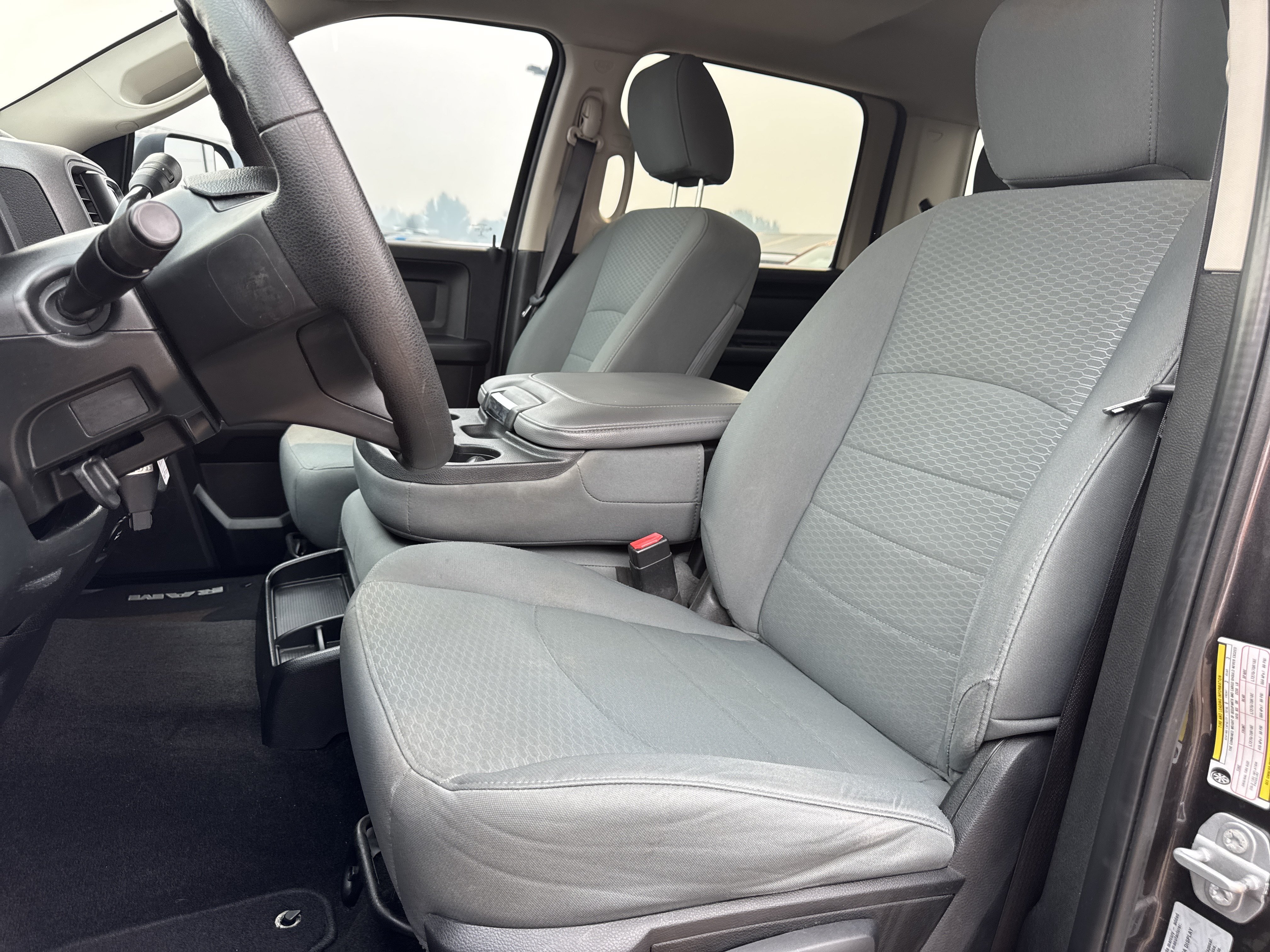 Used 2017 RAM 2500 Tradesman w/ Chrome Appearance Group AWD/4WD image 20