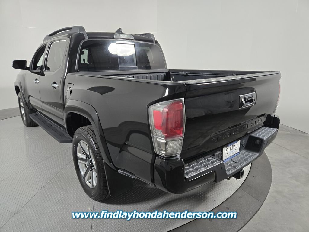 Used 2017 Toyota Tacoma Limited w/ Tow Package AWD/4WD image 4