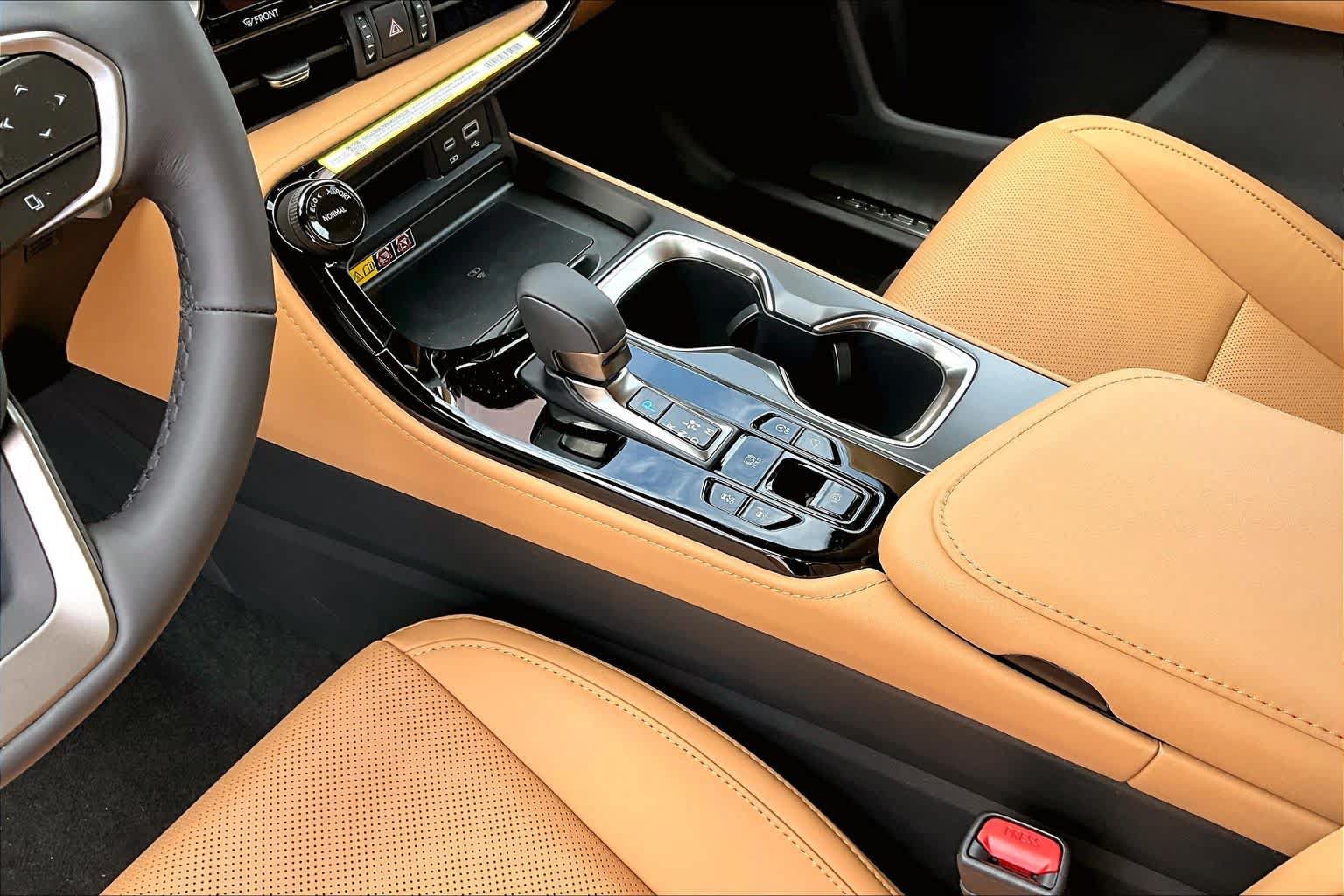 New 2026 Lexus NX 350 AWD w/ Cold Area Package image 7