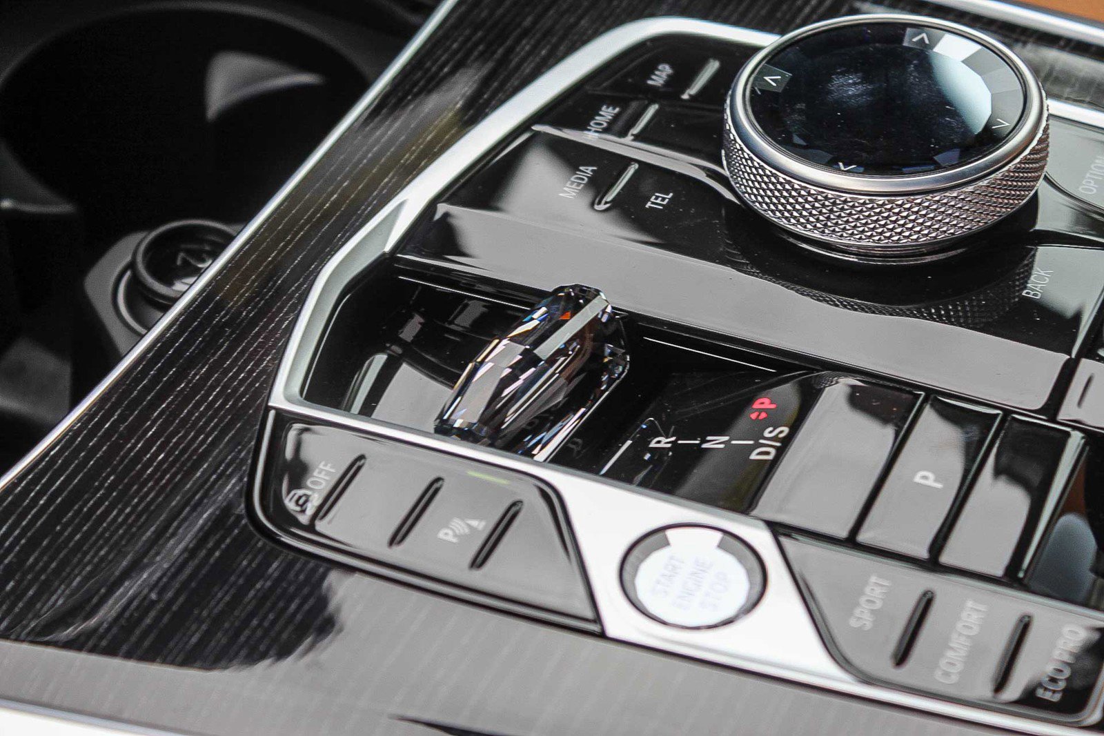 New 2026 BMW X5 M60i w/ Executive Package image 19