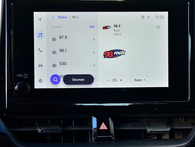 Used 2024 Toyota Corolla LE image 18