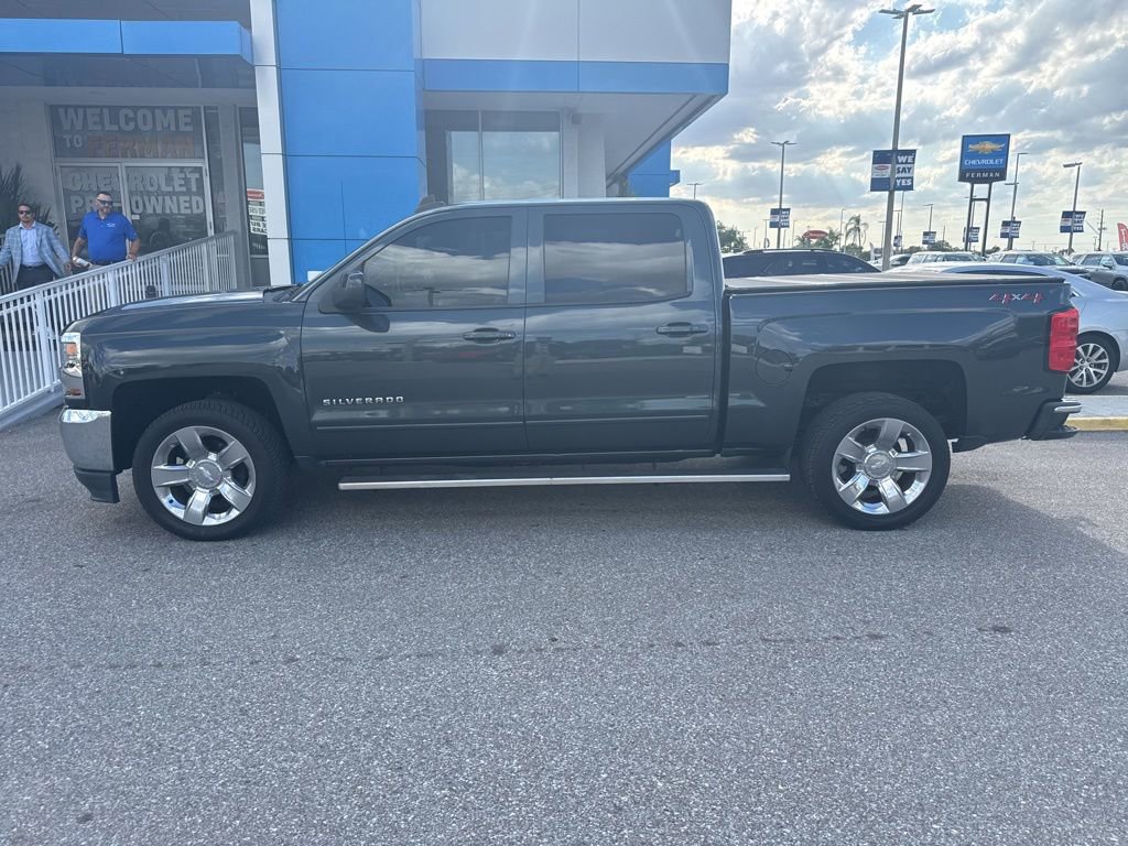 Used 2018 Chevrolet Silverado 1500 LT w/ LT Eassist Package AWD/4WD image 1