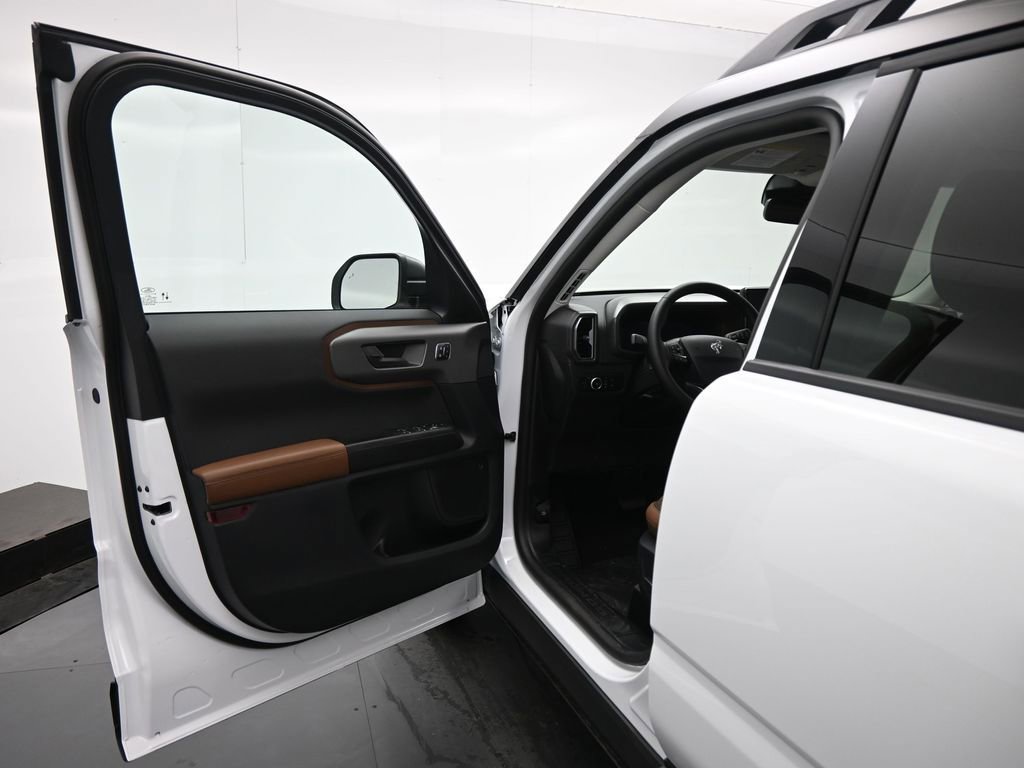 New 2025 Ford Bronco Sport Outer Banks w/ Outer Banks Tech Package+ image 8