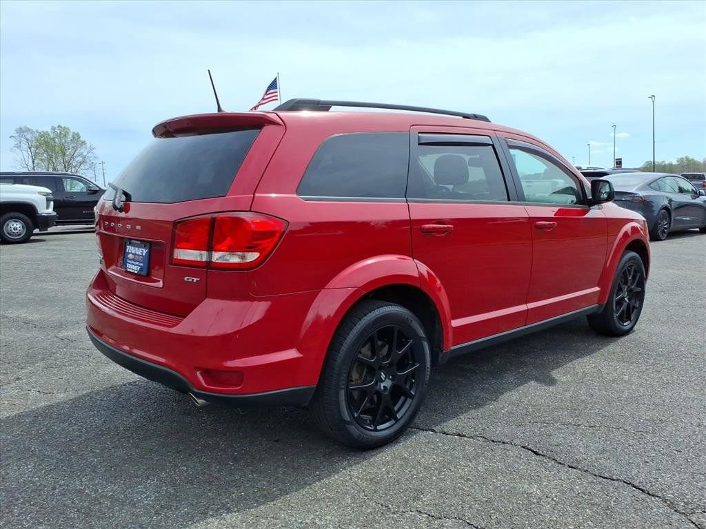 Used 2019 Dodge Journey GT w/ Family Entertainment Group image 3