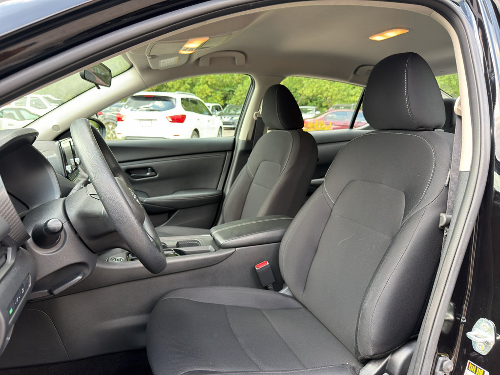 Certified 2025 Nissan Sentra S FWD image 11