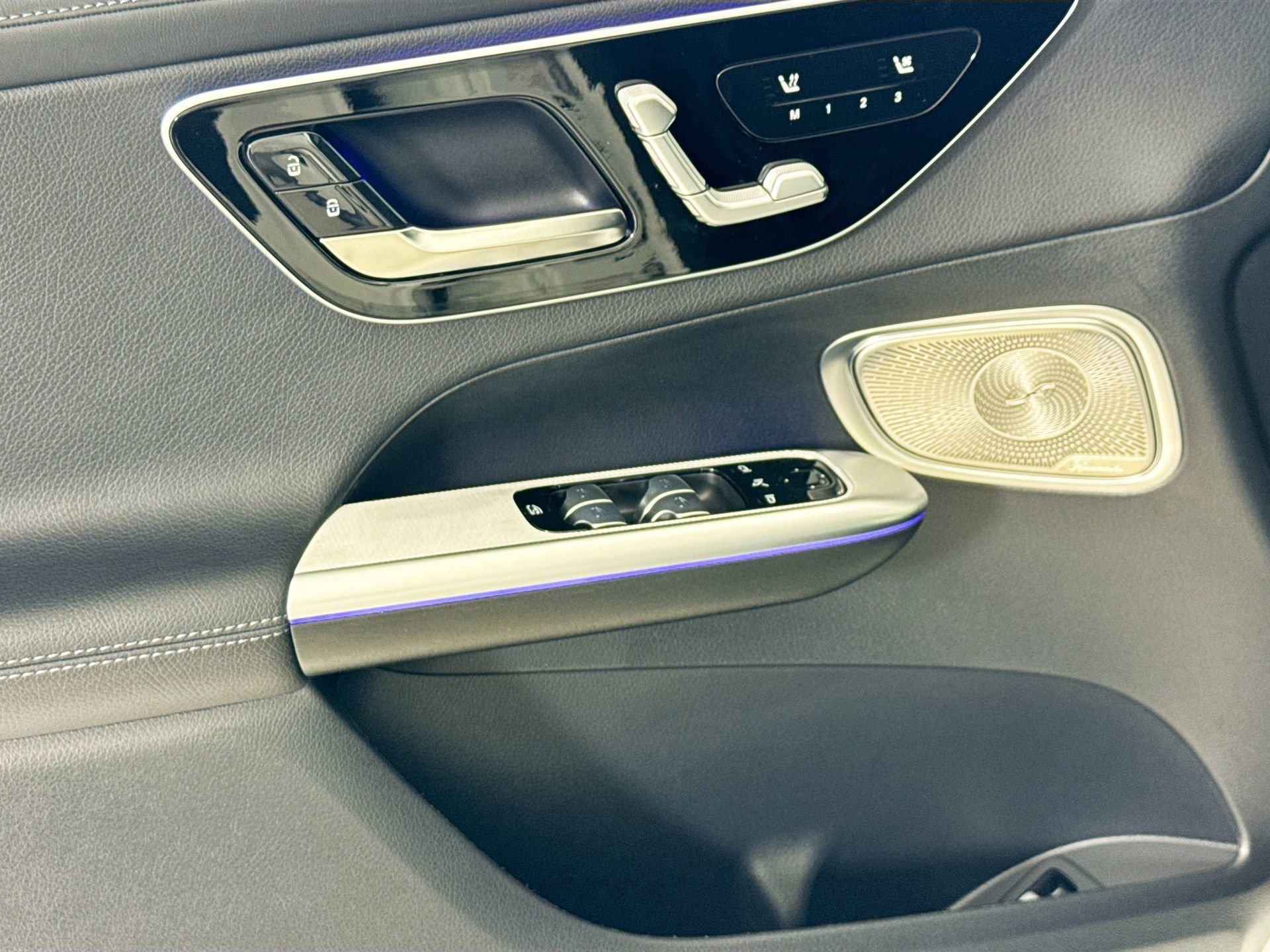 New 2026 Mercedes-Benz GLC 350e 4MATIC image 19