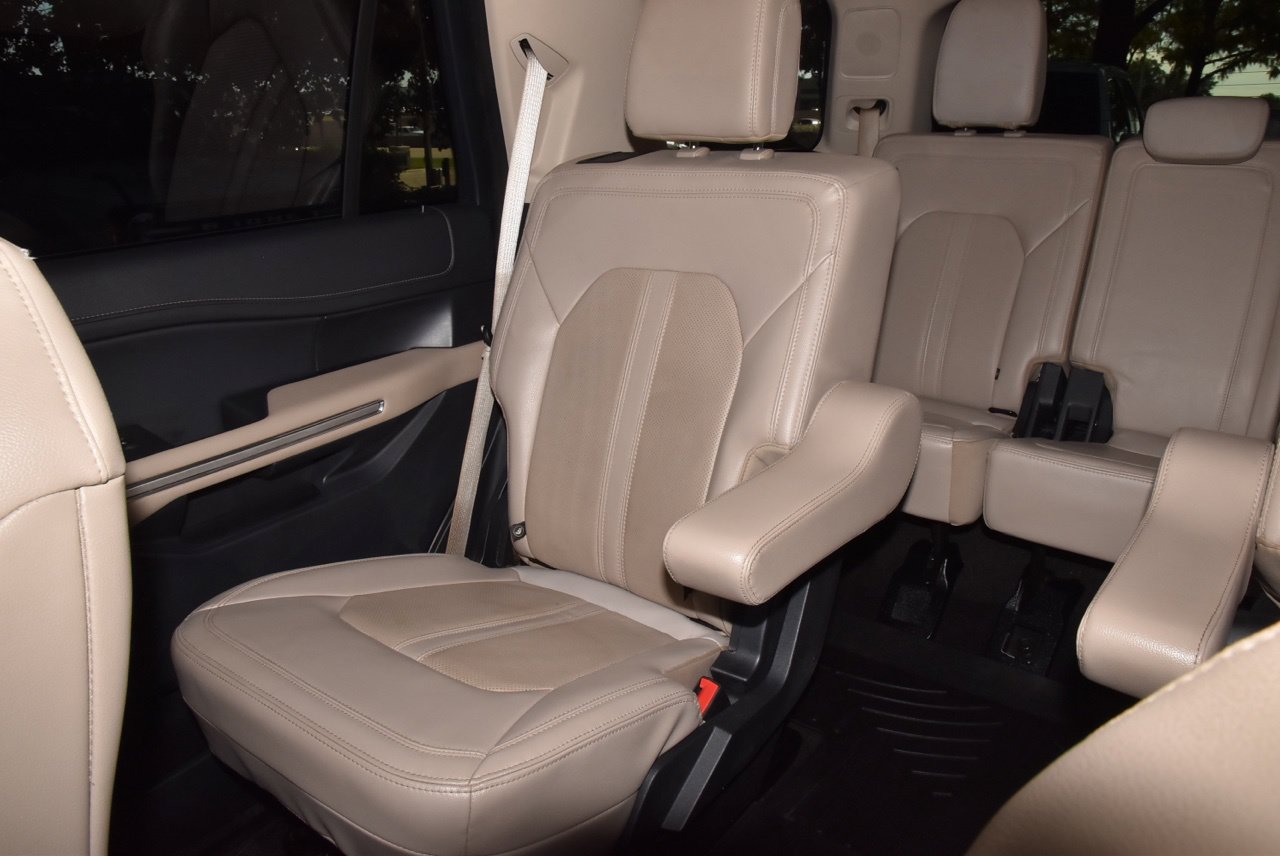 Used 2022 Ford Expedition Limited RWD image 20