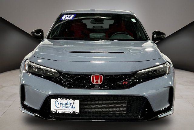 Used 2025 Honda Civic Type R image 2