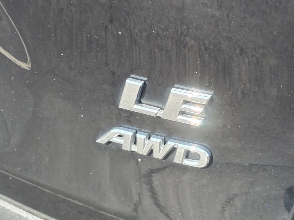 Used 2020 Toyota RAV4 LE w/ All Weather Liner Package AWD/4WD image 11