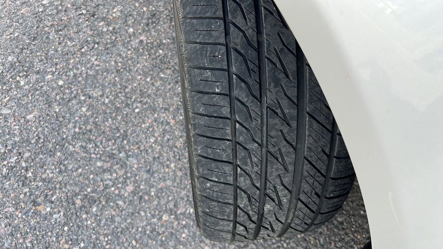 Used 2011 Ford Flex Limited w/ Rapid Spec Order Code image 21