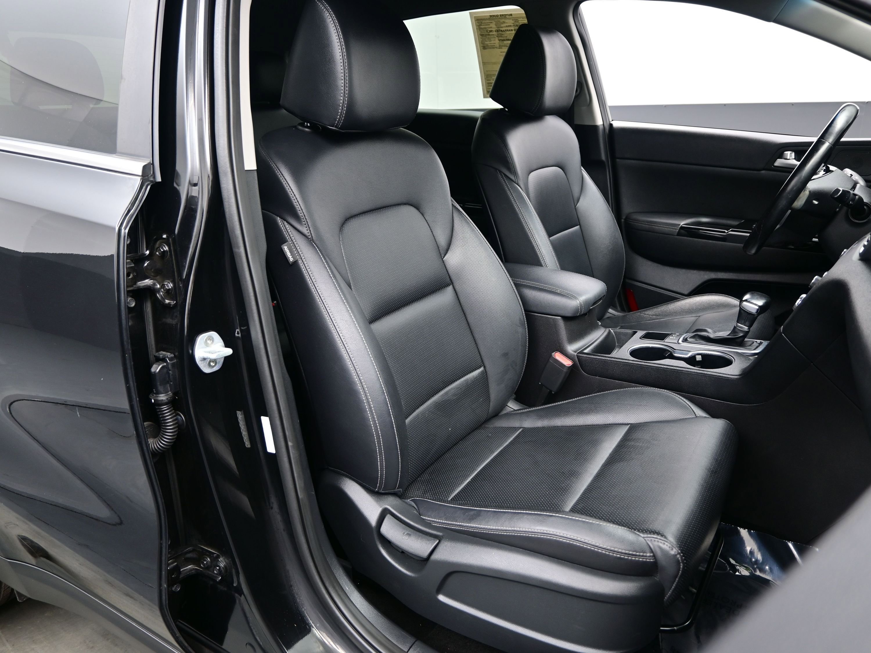 Used 2020 Kia Sportage EX image 14