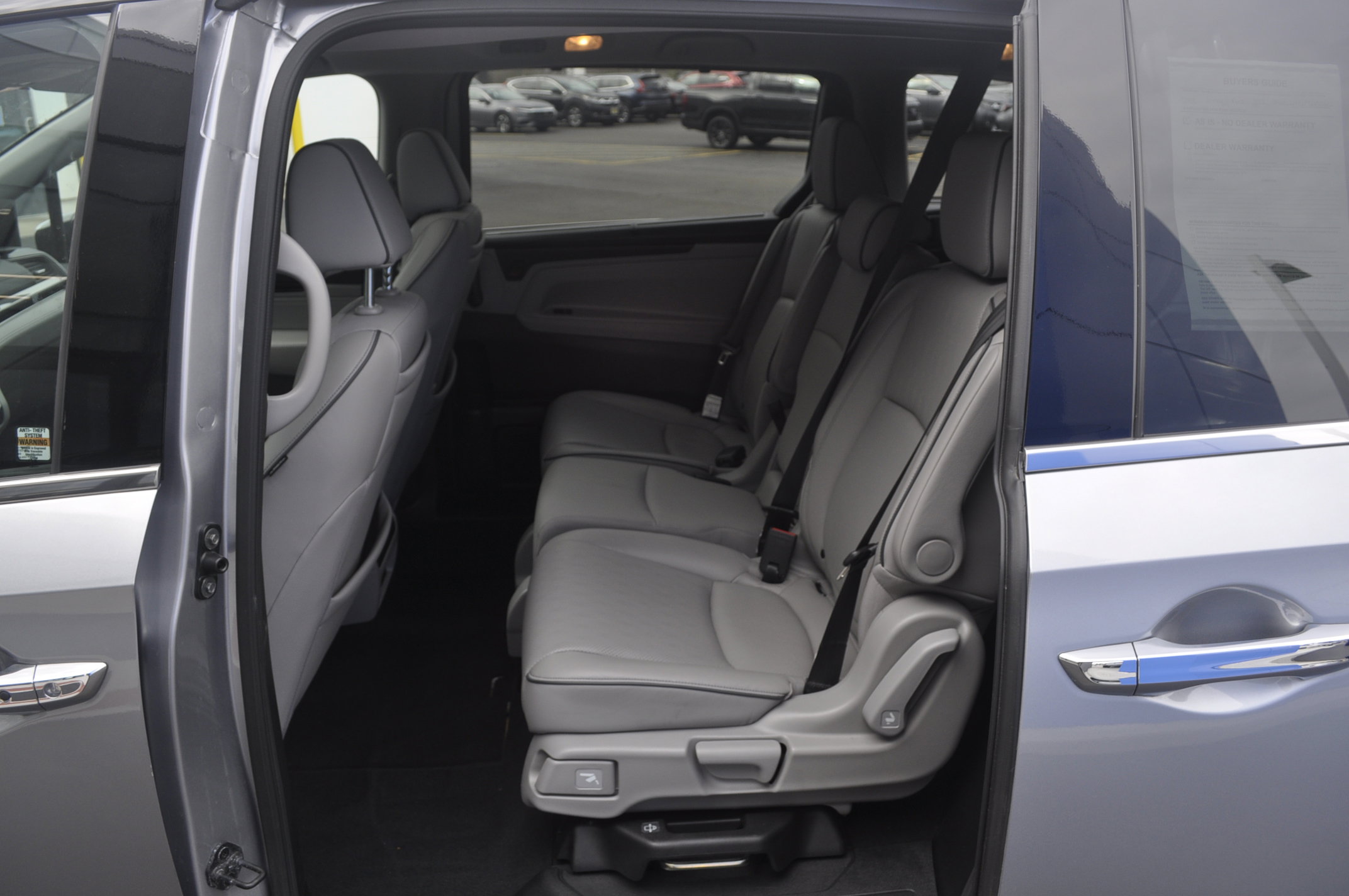 Used 2023 Honda Odyssey Elite image 14