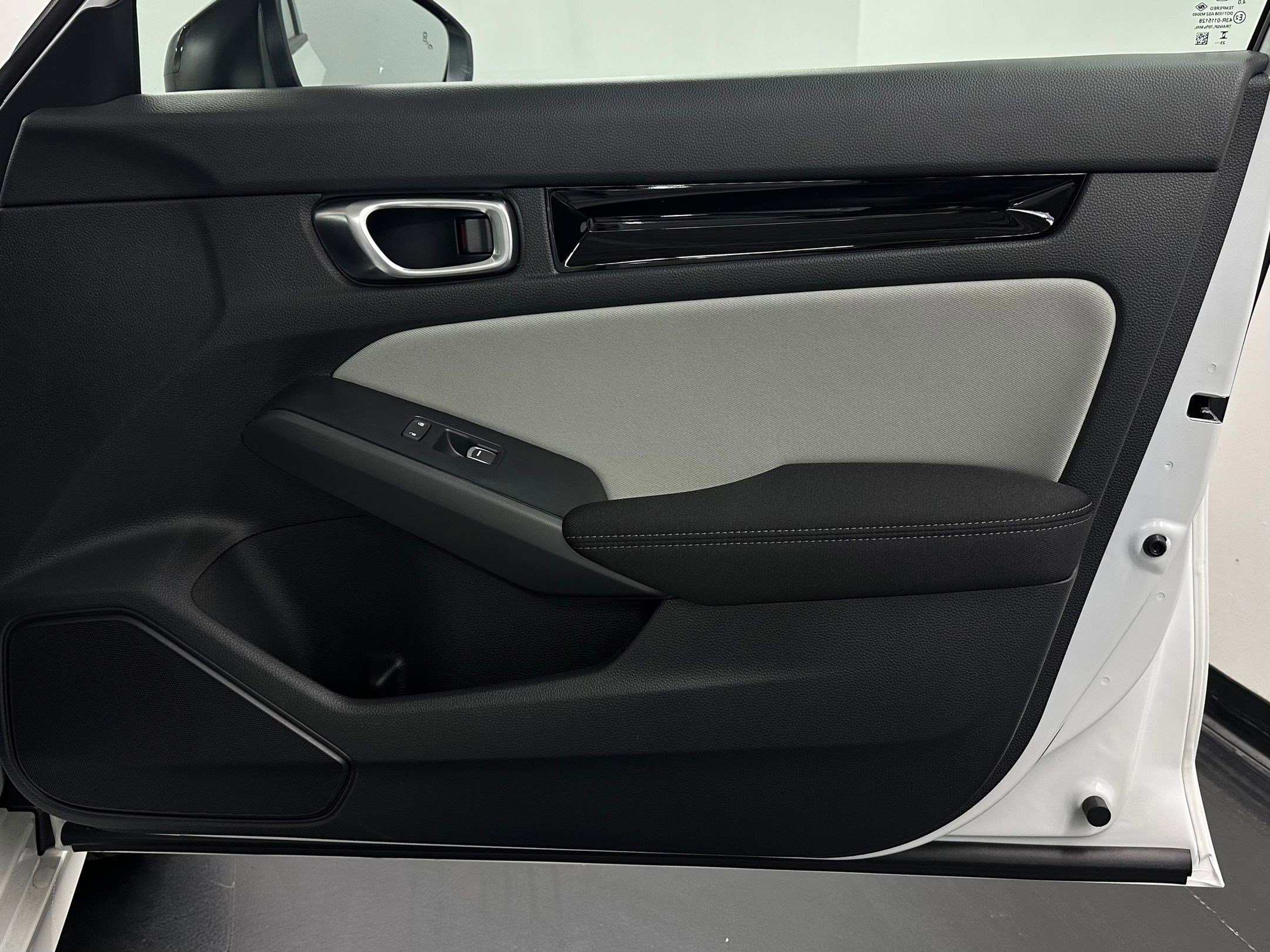 New 2026 Honda Civic FWD Hybrid Sedan image 13